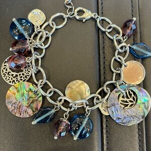 Abalone Glass Beaded Silver Tone Oval Link Dangle Charm Bracelet 7-9” Adjustable